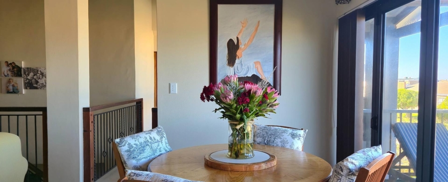 6 Bedroom Property for Sale in Franskraal Western Cape